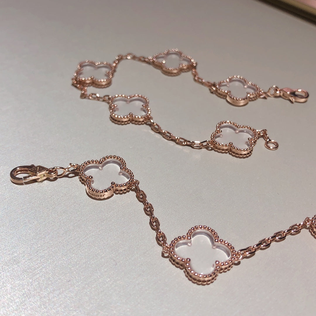 [⭐JeweliWhal]CLOVER 5 MOTIF ROCK CRYSTAL BRACELET