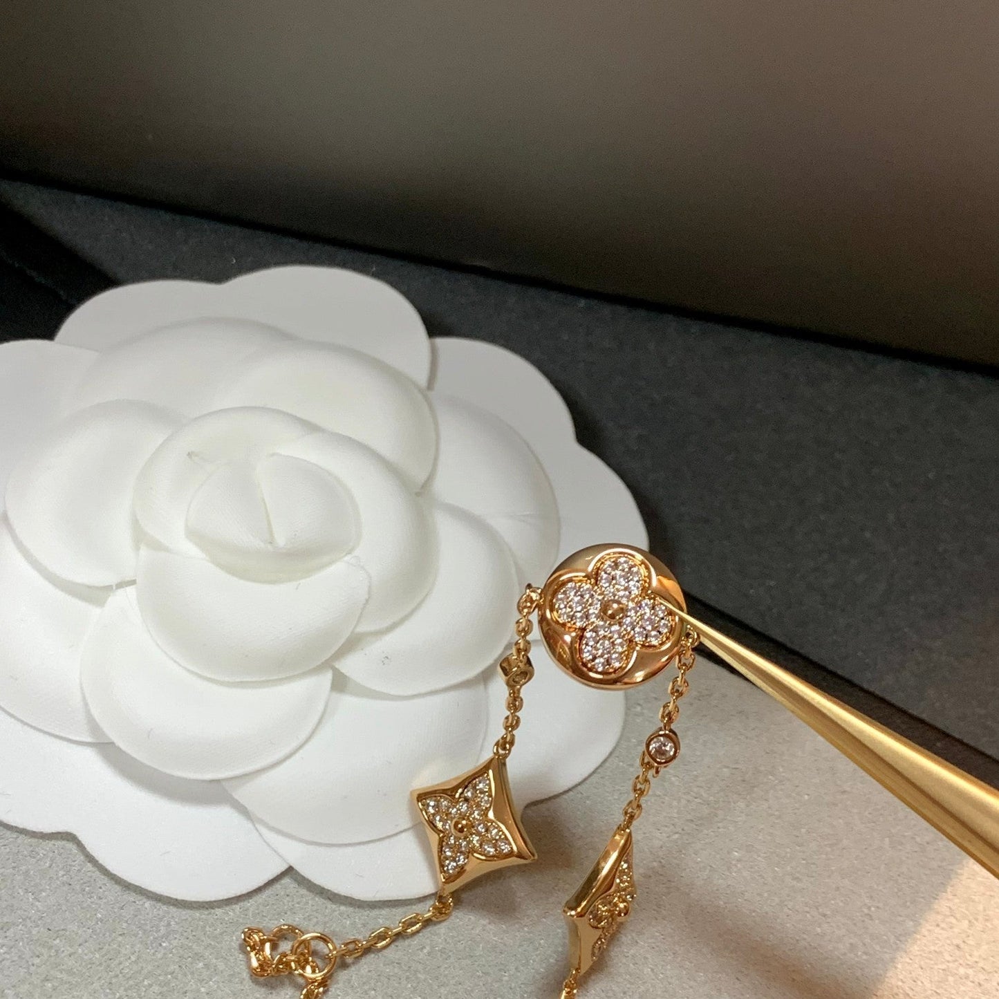 [⭐JeweliWhal]STAR AND SUN 4 MOTIFS GOLD DIAMONDS BRACELET