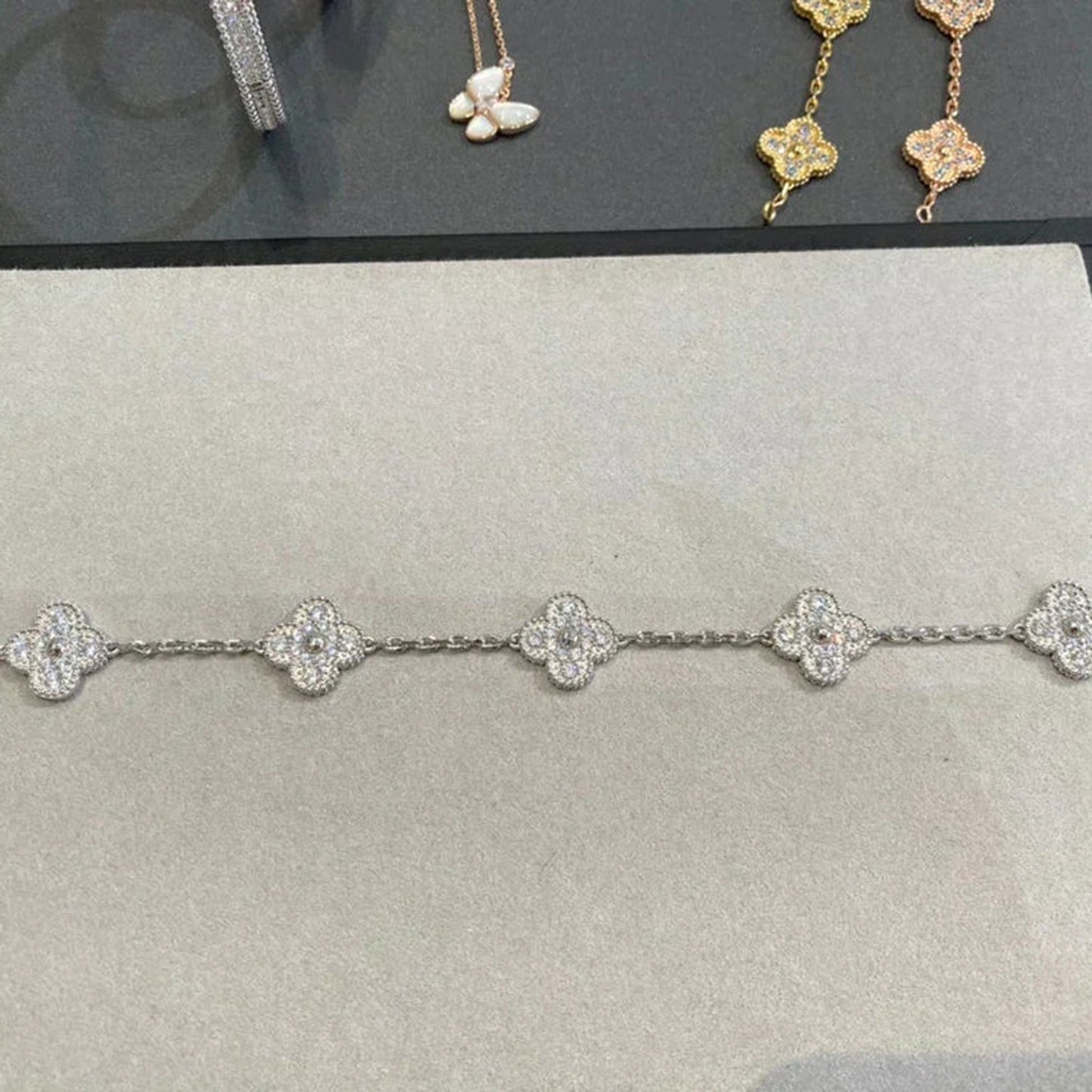 [⭐JeweliWhal] CLOVER 5 MOTIF FULL DIAMOND BRACELET COLLECTION