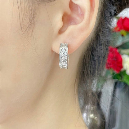 [⭐JeweliWhal]LOVE 5.5MM DIAMOND PAVED EARRINGS