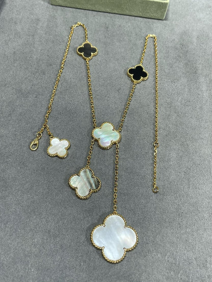 [⭐JeweliWhal]CLOVER 6 MOTIF MOP ONYX GOLD NECKLACE