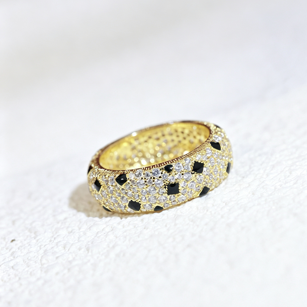 [⭐JeweliWhal]PANTHERE SPOTTED FULL DIAMOND RING