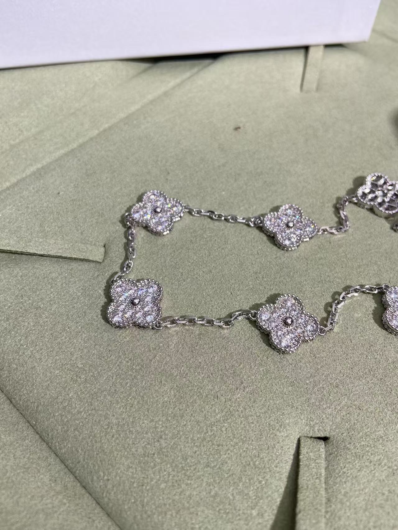 [⭐JeweliWhal]KLEEBLATT 10 MOTIVE VOLL DIAMANT HALSKETTE