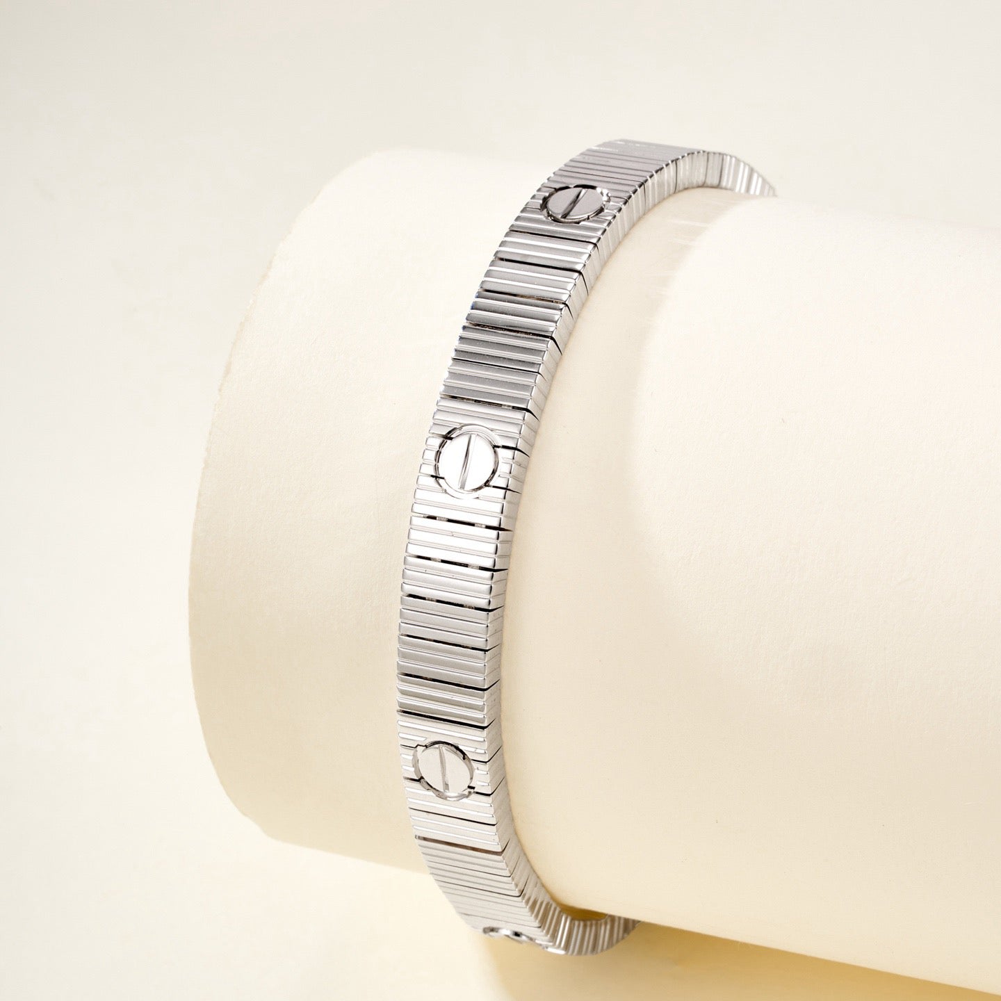 [⭐JeweliWhal]LOVE UNLIMITED BRACELET
