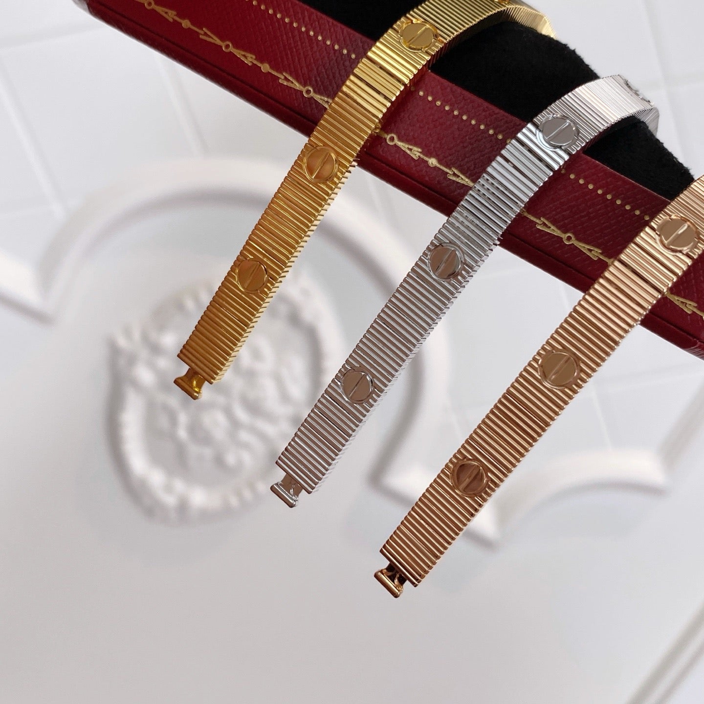 [⭐JeweliWhal]LOVE UNLIMITED BRACELET