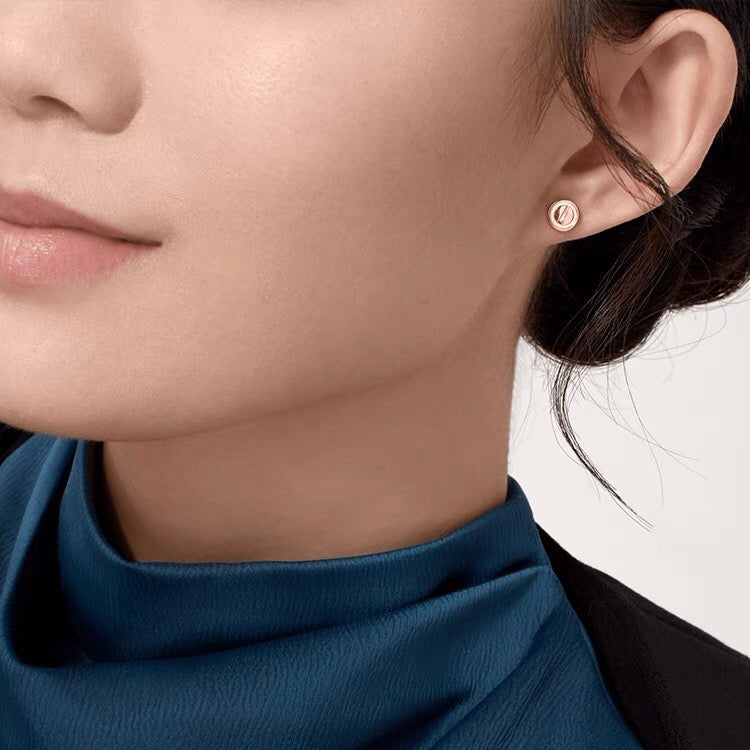[⭐JeweliWhal]LOVE EARRINGS 7.2MM
