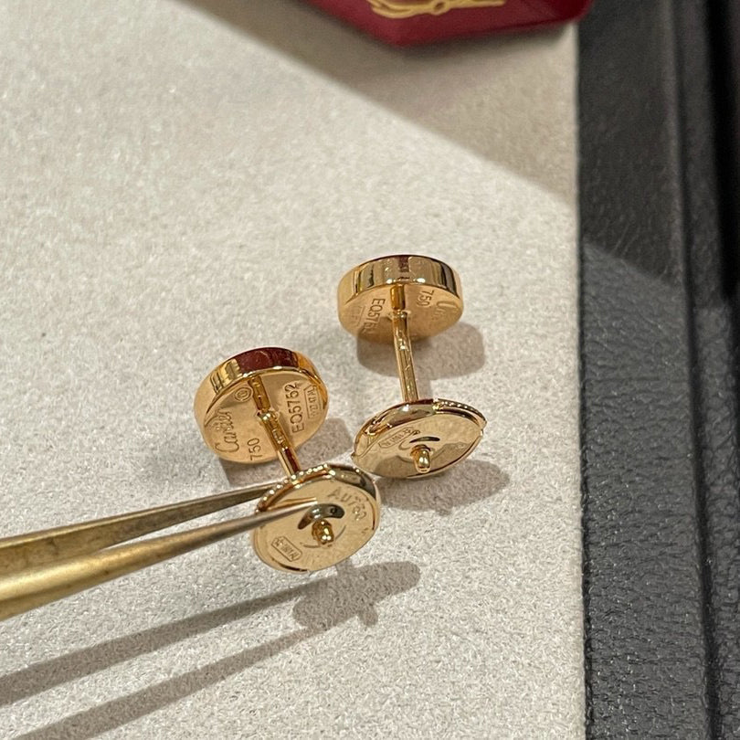 [⭐JeweliWhal]LOVE EARRINGS 7.2MM