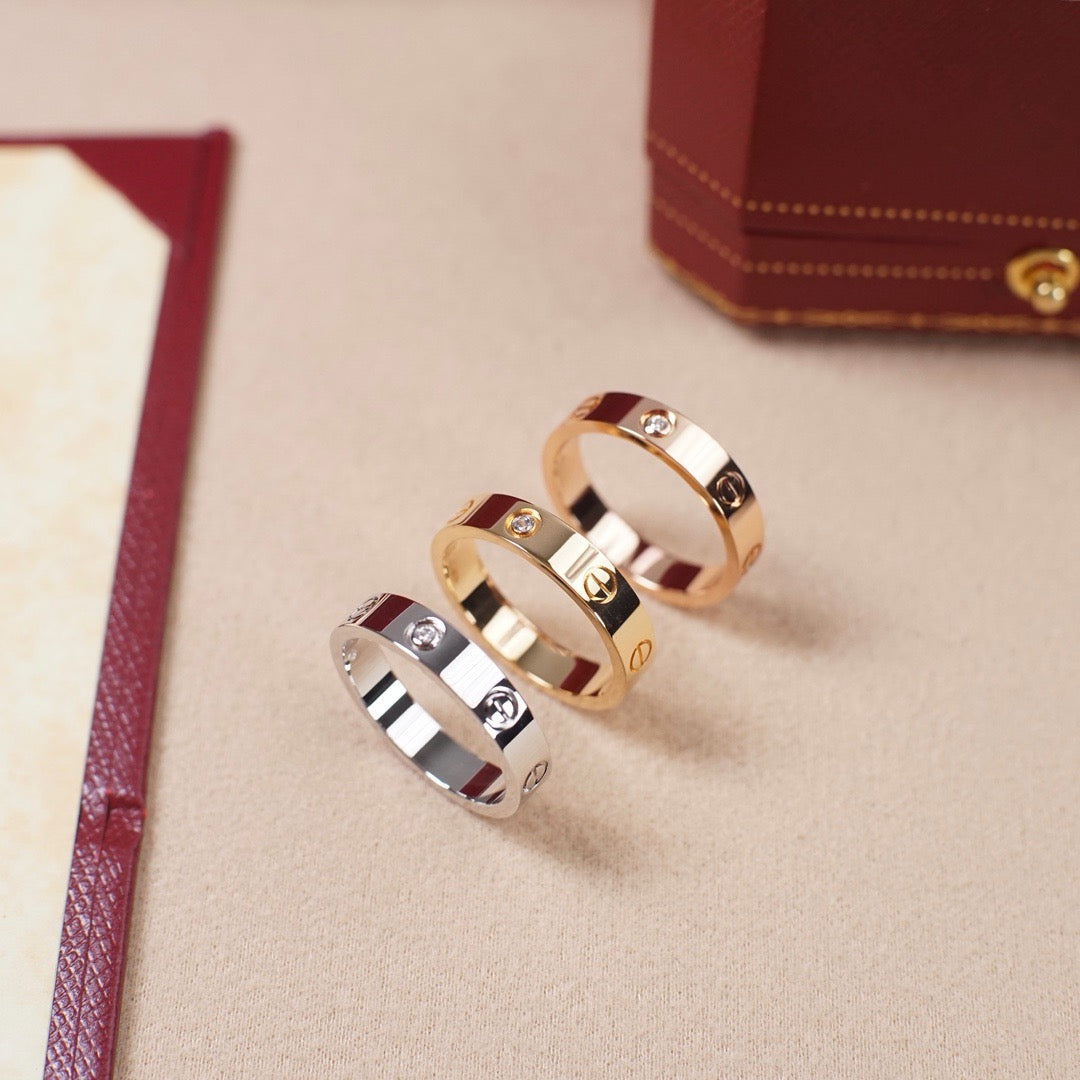 [⭐JeweliWhal]LOVE 4MM 1 DIAMOND RING