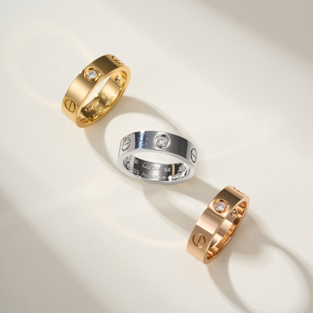 [⭐JeweliWhal]LOVE 4MM 1 DIAMOND RING