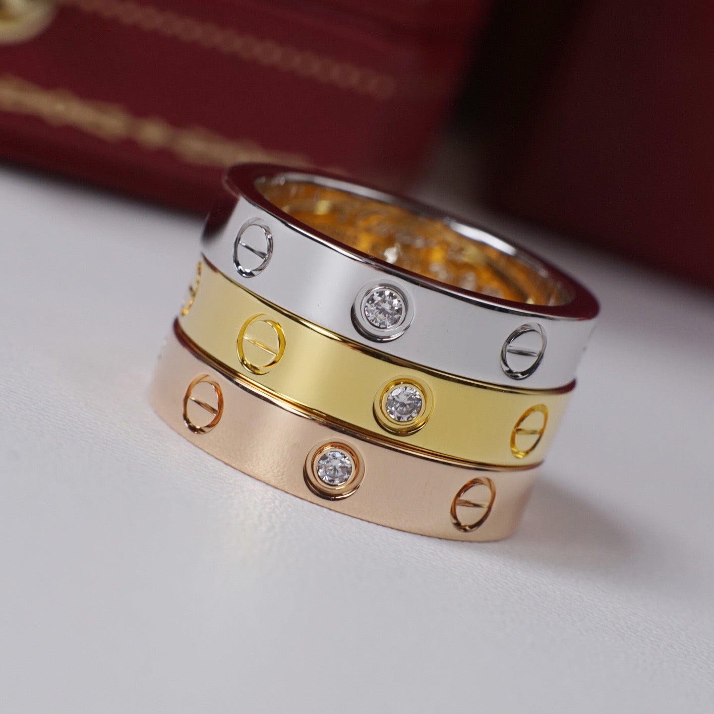 [⭐JeweliWhal]LOVE 4MM 1 DIAMOND RING