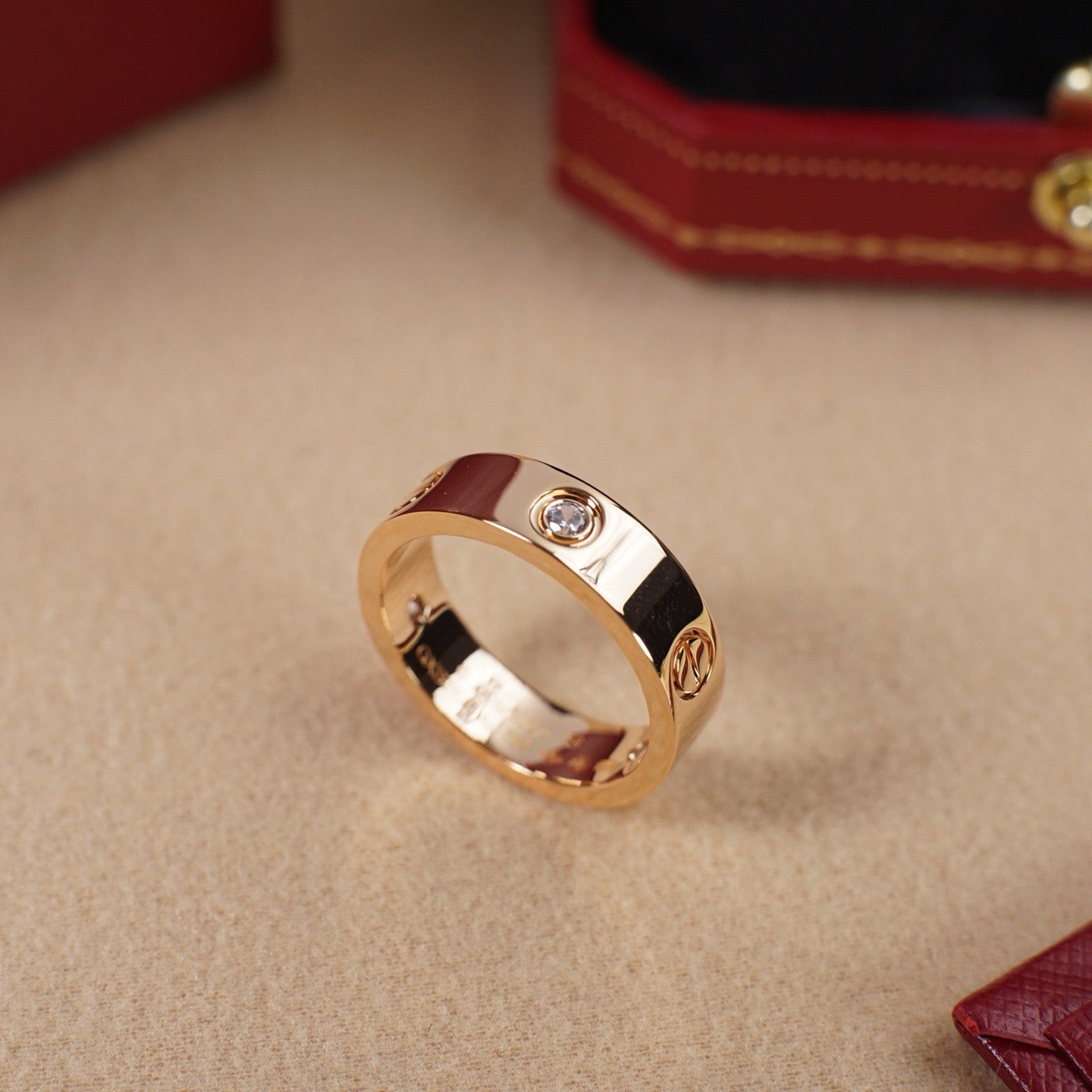 [⭐JeweliWhal]LOVE 5.5MM 3 DIAMOND RING