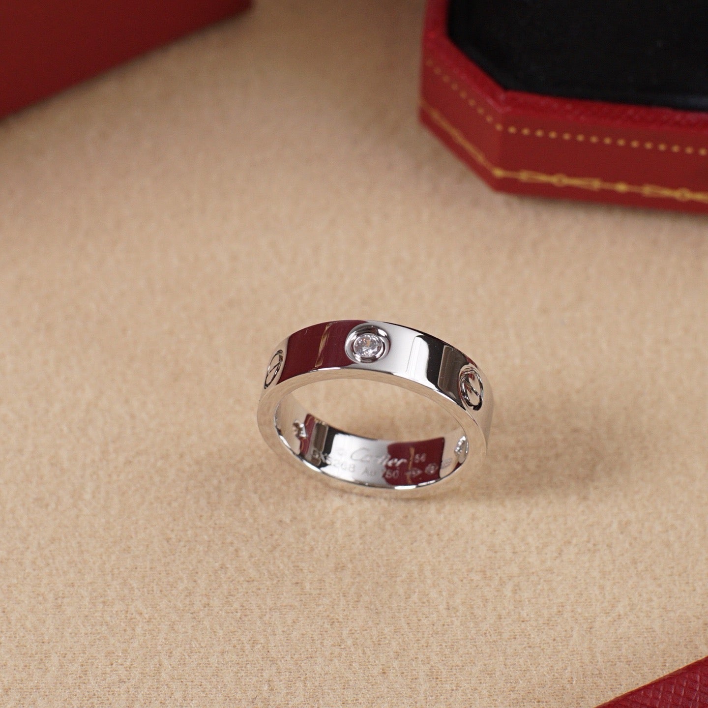[⭐JeweliWhal]LOVE 5.5MM 3 DIAMOND RING