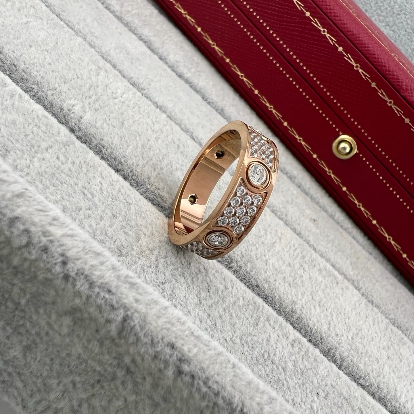 [⭐JeweliWhal]LOVE 5.5MM FULL-PAVE 6-DIAMOND RING