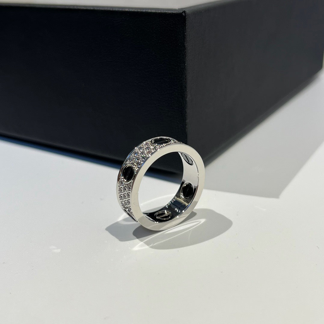 [⭐JeweliWhal]LOVE RING 5.5MM DIAMONDS PAVED CERAMIC