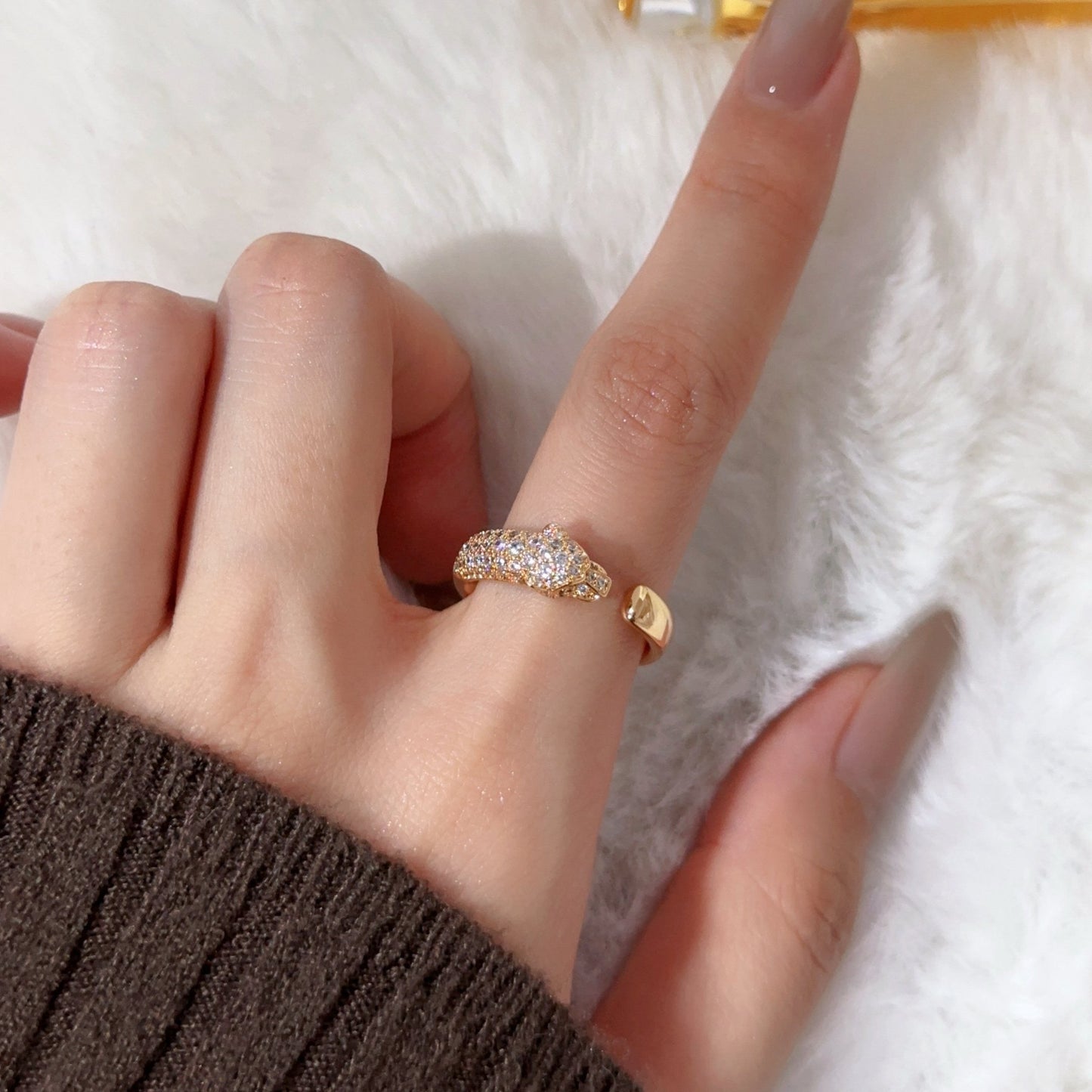 [⭐JeweliWhal]PANTHERE HALF DIAMOND SMALL RING
