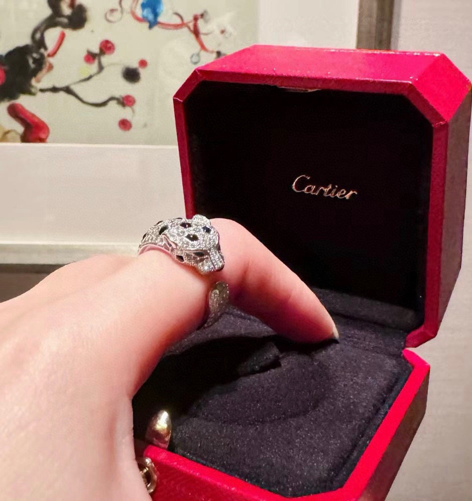 [⭐JeweliWhal]PANTHERE SPOTTED FULL DIAMOND MEDIUM RING