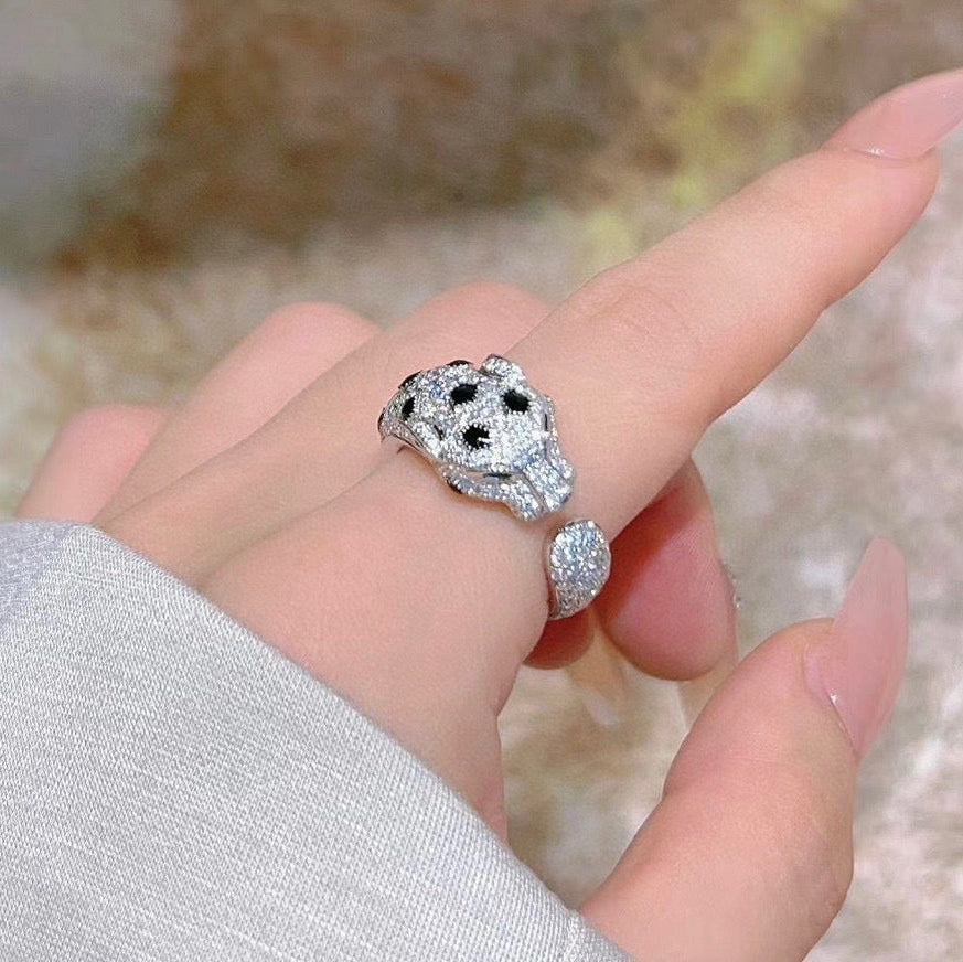 [⭐JeweliWhal]PANTHERE SPOTTED FULL DIAMOND MEDIUM RING