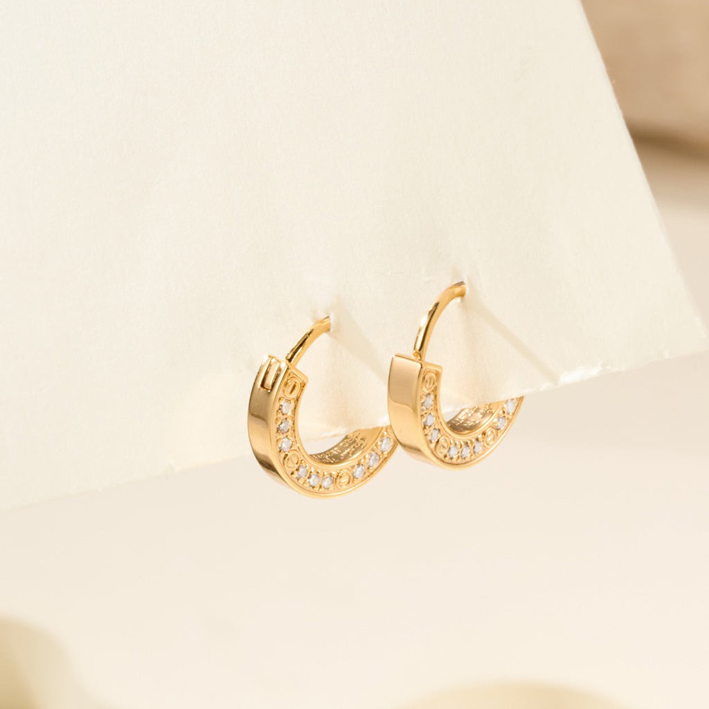 [⭐JeweliWhal]LOVE DIAMOND EARRINGS