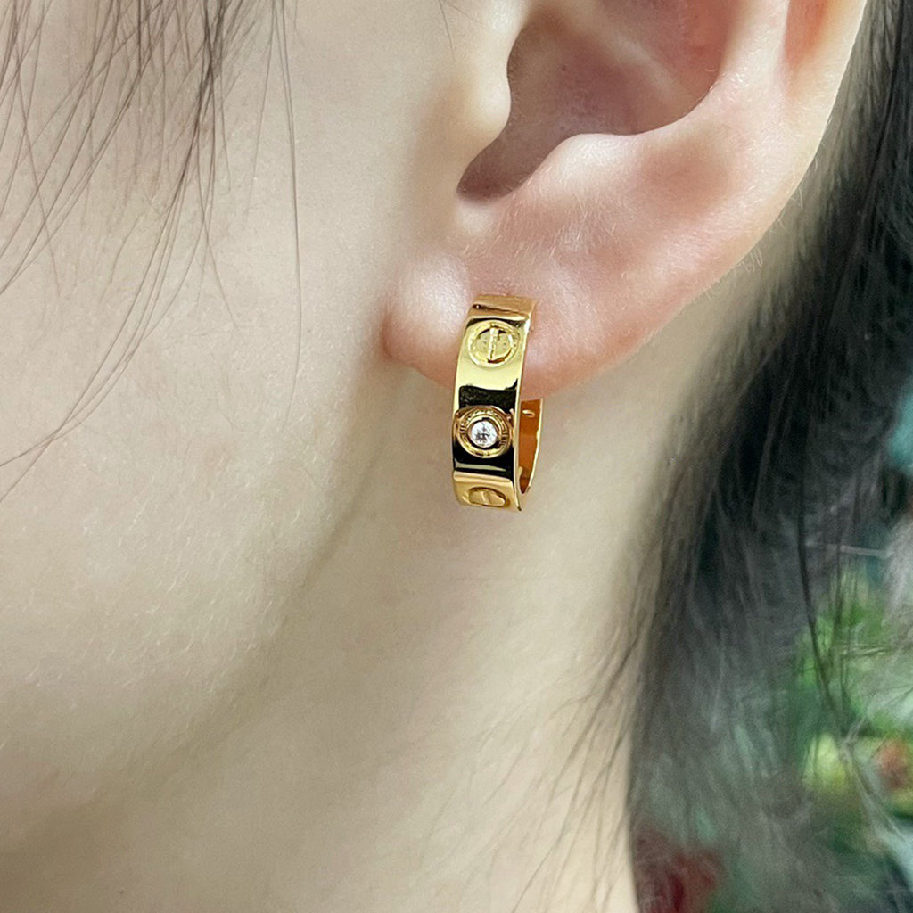 [⭐JeweliWhal]LOVE EARRINGS 5.7MM 2 DIAMONDS