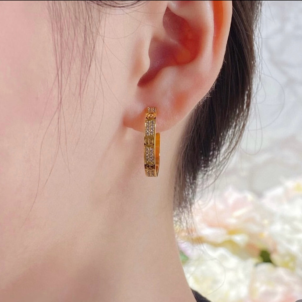 [⭐JeweliWhal]LOVE EARRINGS 3.6MM DIAMOND PAVED