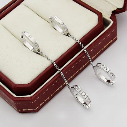 [⭐JeweliWhal]LOVE 3.0MM HALF DIAMOND EARRINGS