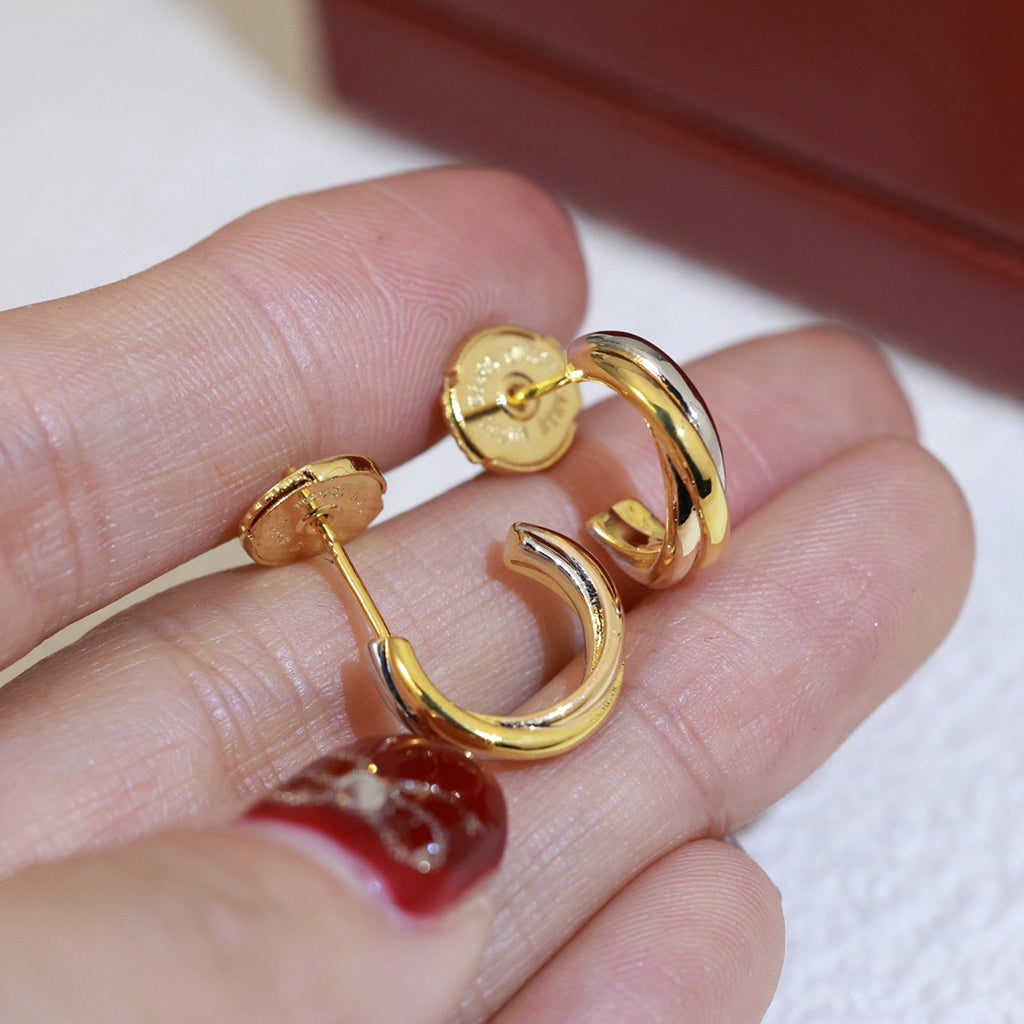 [⭐JeweliWhal]TRINITY ON DIAMOND MINI EARRINGS