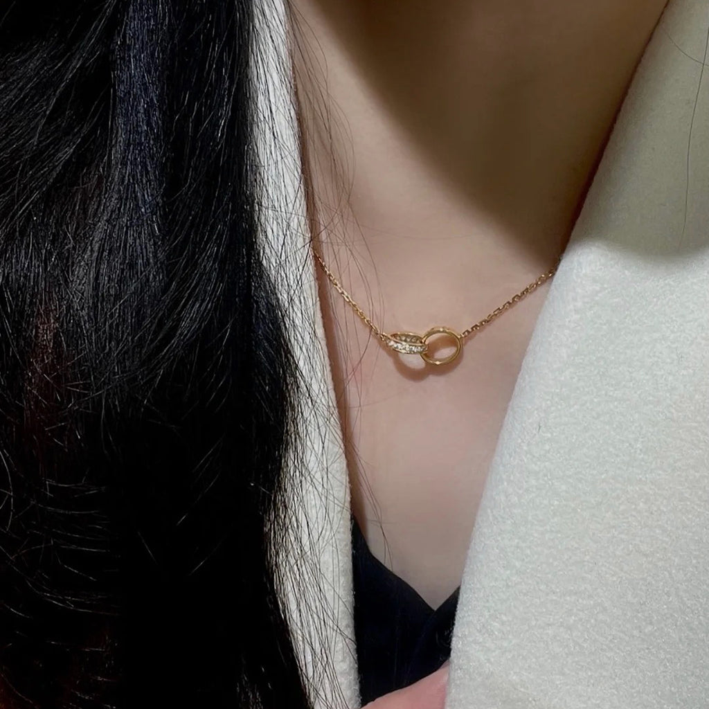 [⭐JeweliWhal]LOVE DOUBLE RING HALF DIAMOND NECKLACE
