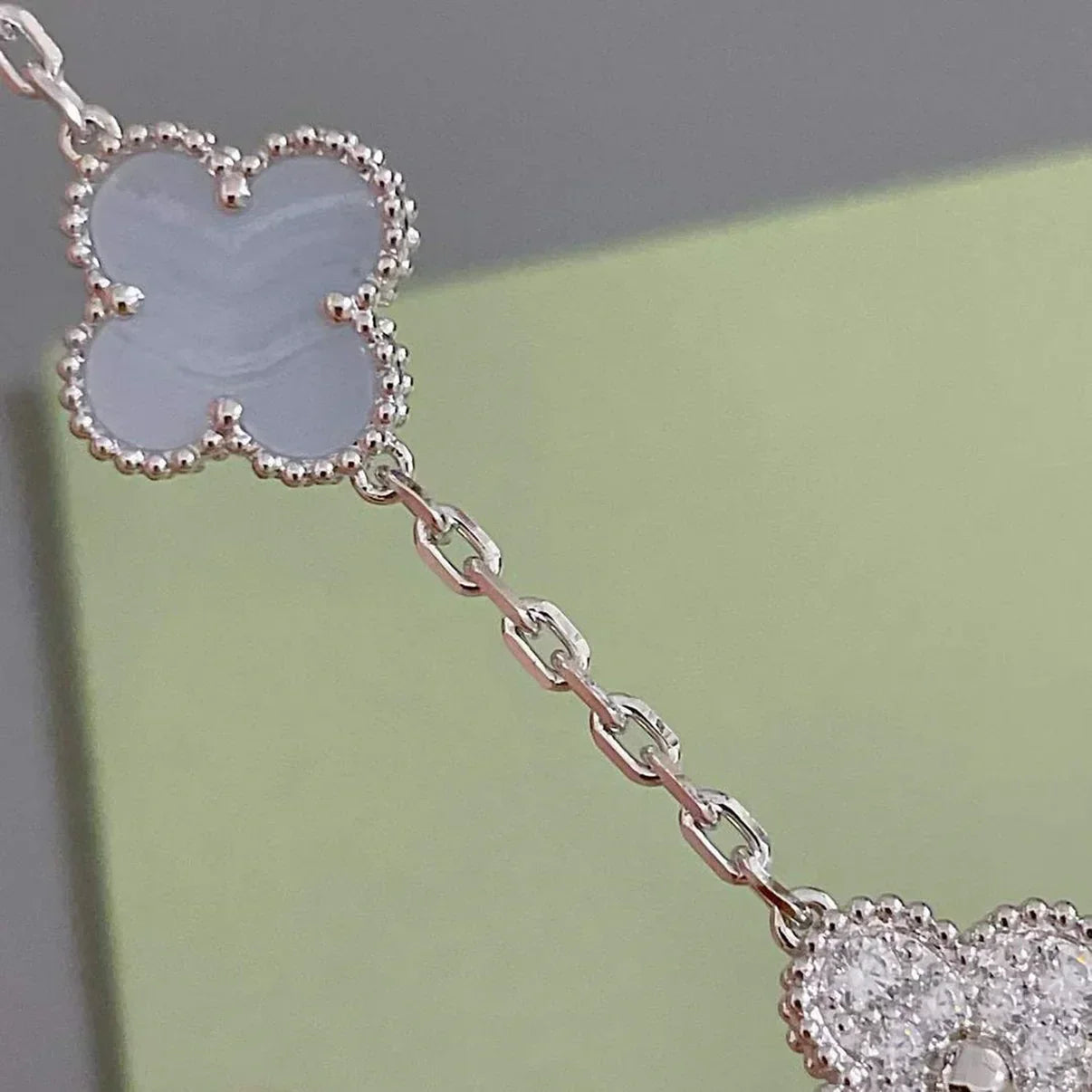 [⭐JeweliWhal] CLOVER 5 MOTIF PURPLE CHALCEDONY BRACELET COLLECTION