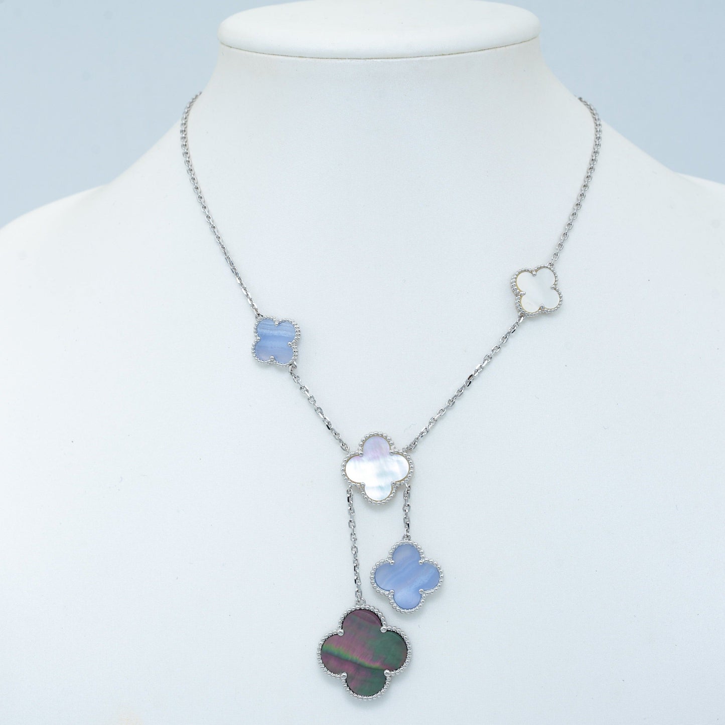 [⭐JeweliWhal]CLOVER MOP CHALCEDONY NECKLACE SILVER 6 MOTIF