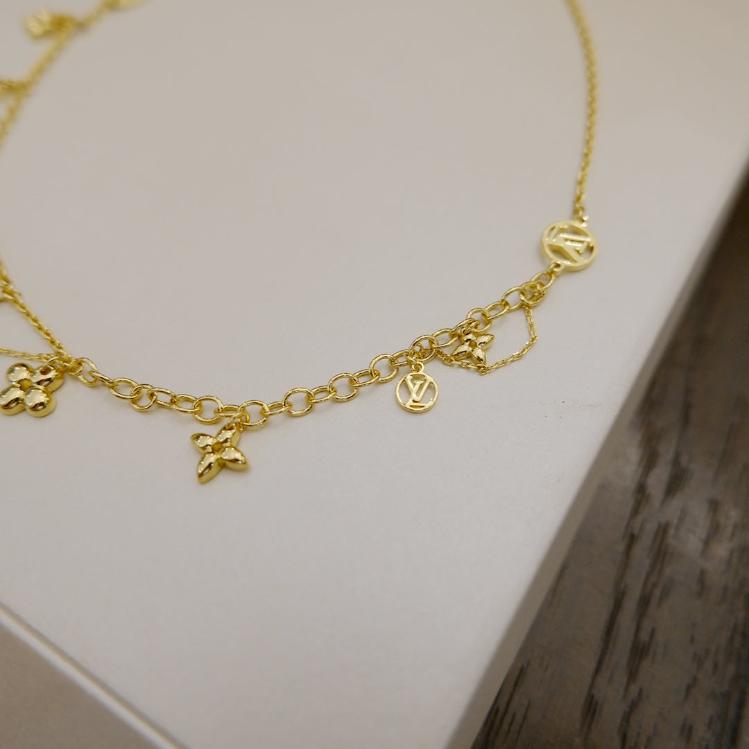 [⭐JeweliWhal]BLOOMING SUPPLE NECKLACE BRASS