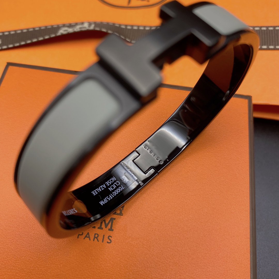[⭐JeweliWhal]CLIC HM SO BLACK GREY BRACELET