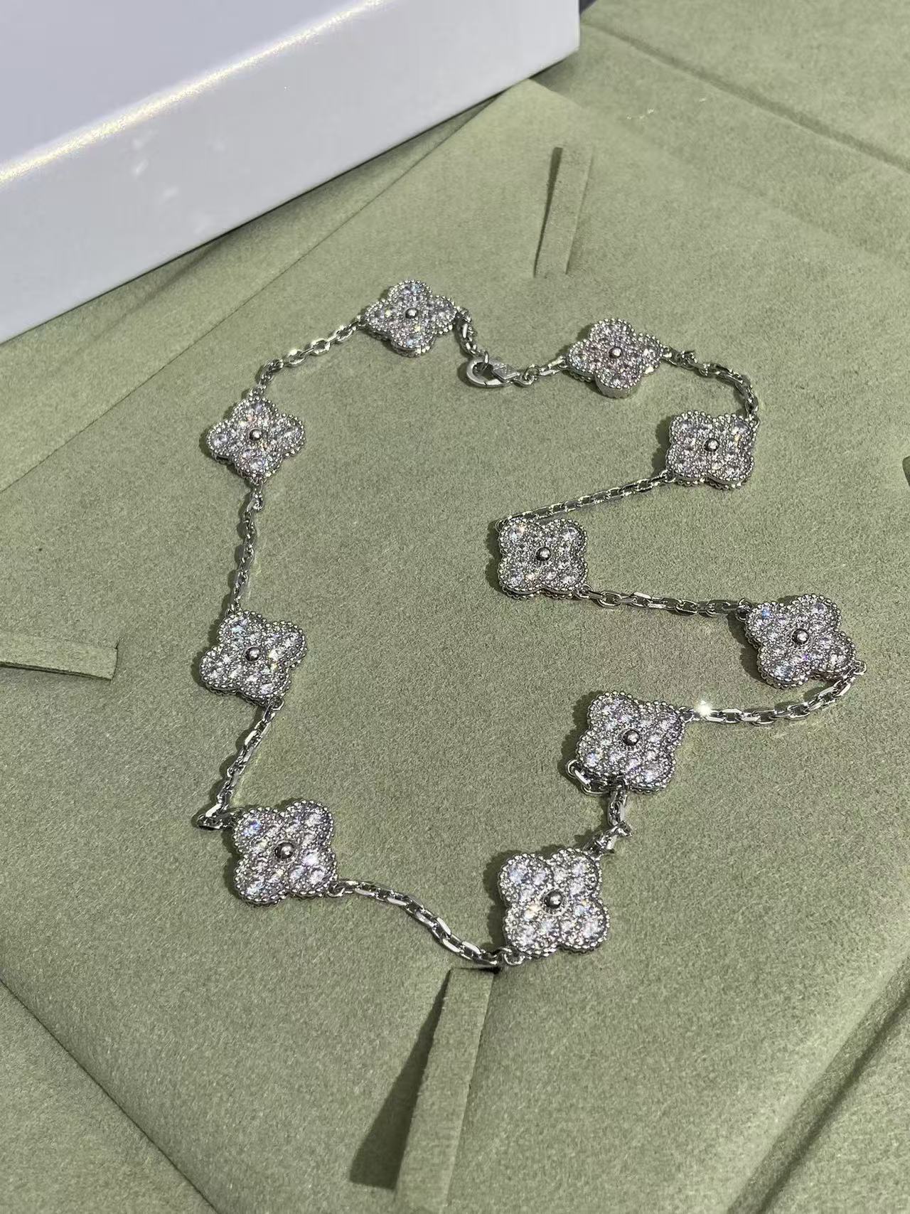 [⭐JeweliWhal]KLEEBLATT 10 MOTIVE VOLL DIAMANT HALSKETTE