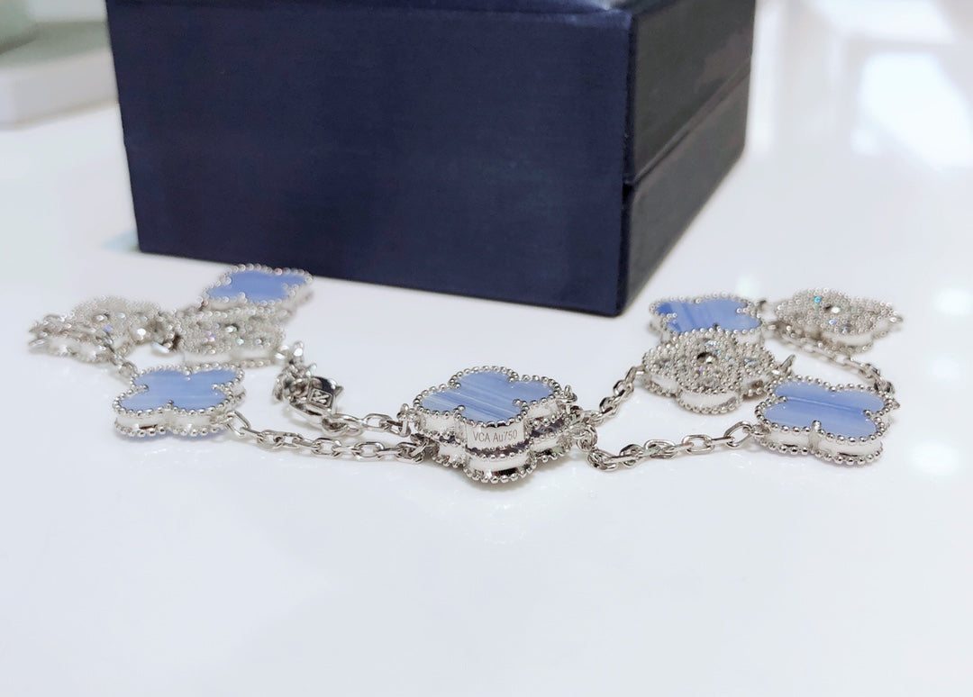 [⭐JeweliWhal]CLOVER 10 MOTIFS CHALCEDONY DIAMONDS SILVER NECKLACE